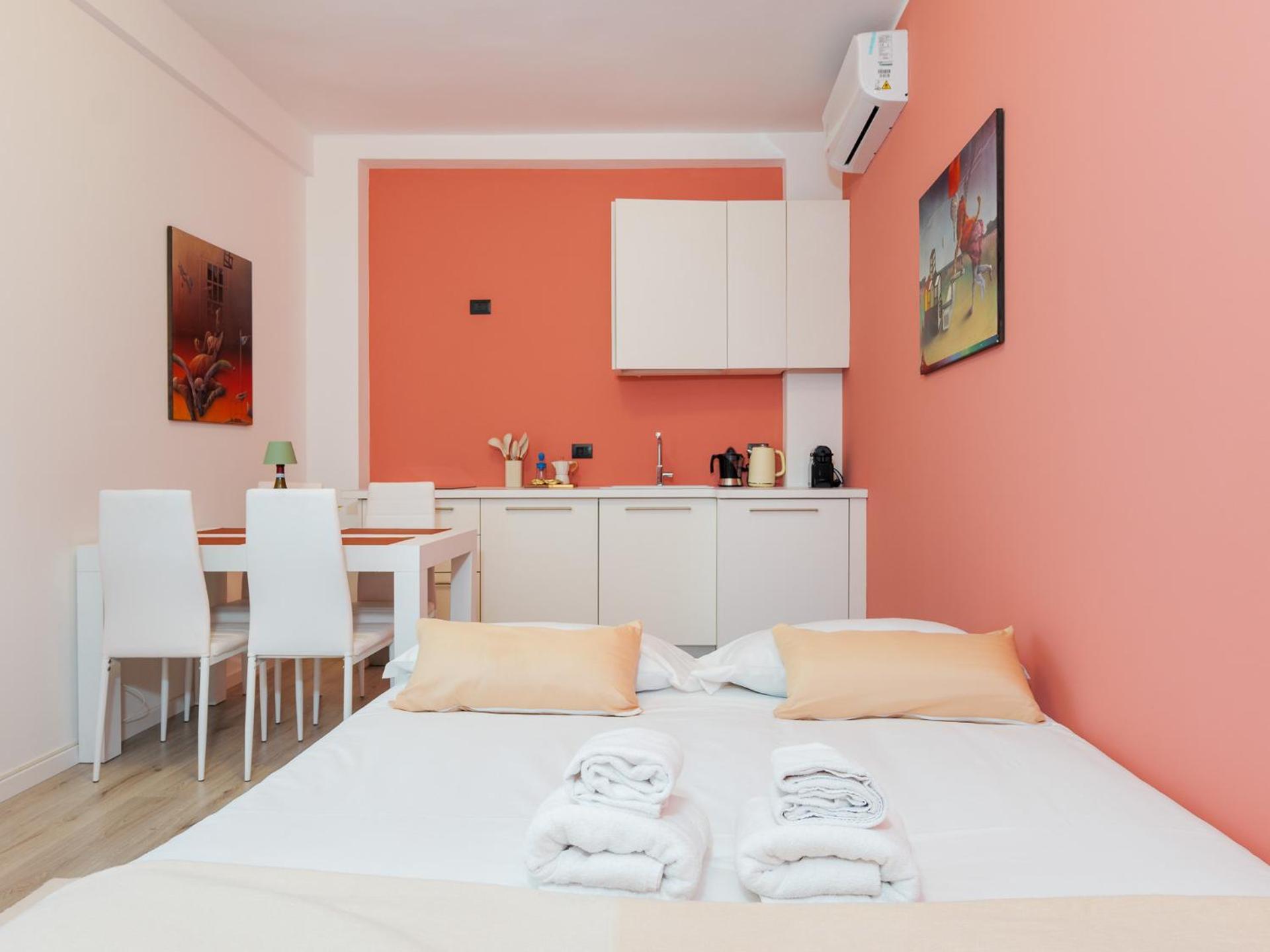 Apartment Little Nest Near Porta Vittoria Station